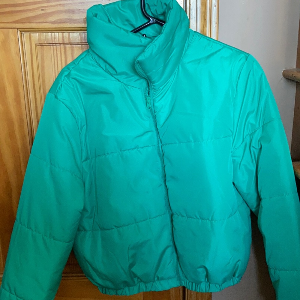 New Kelly green puffy jacket